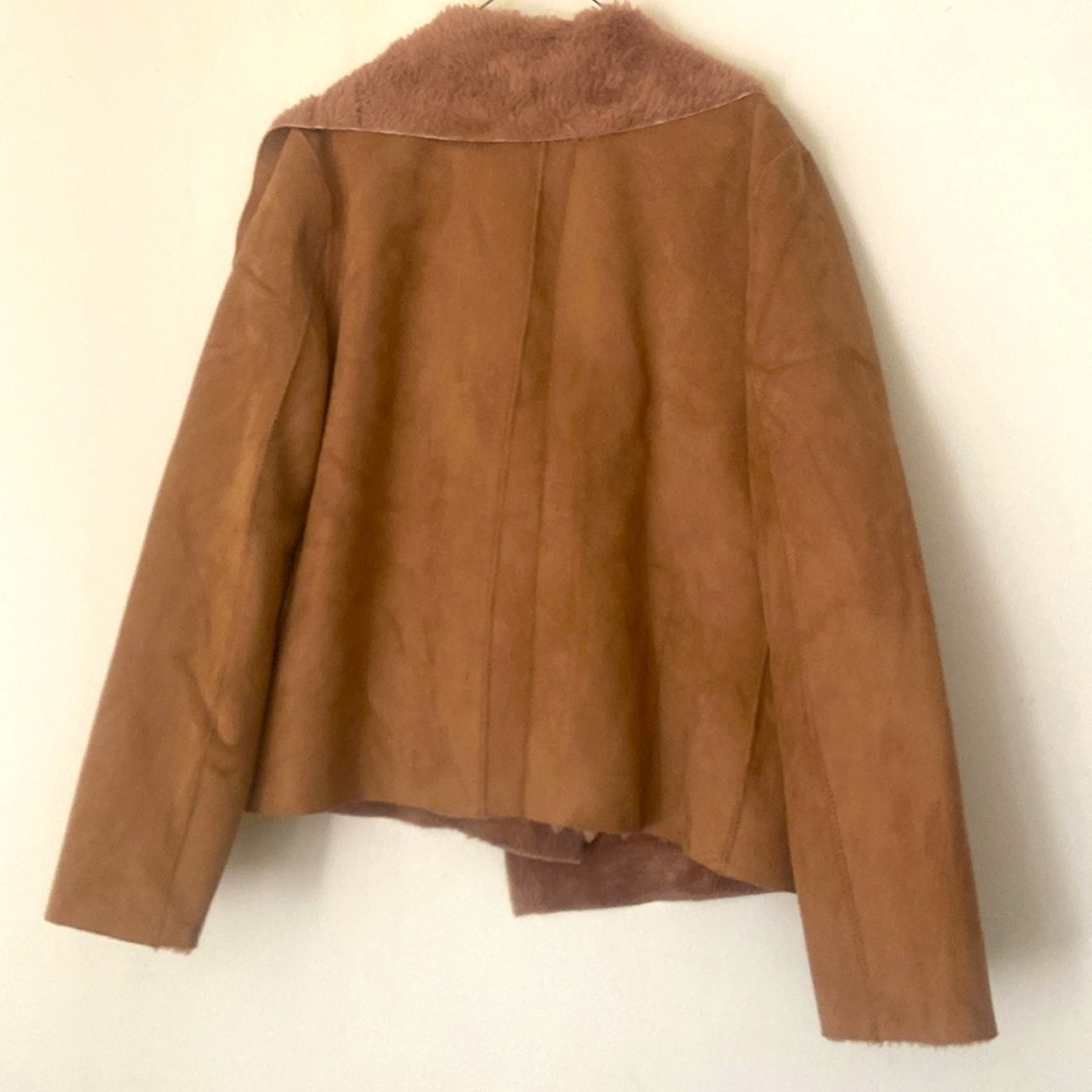 Tex by MaxAzria - Picture 2 of 2